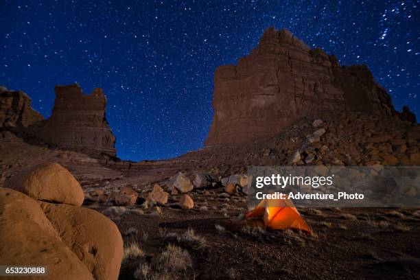 camping under the stars in canyon country utah - goblin valley state park stock pictures, royalty-free photos & images