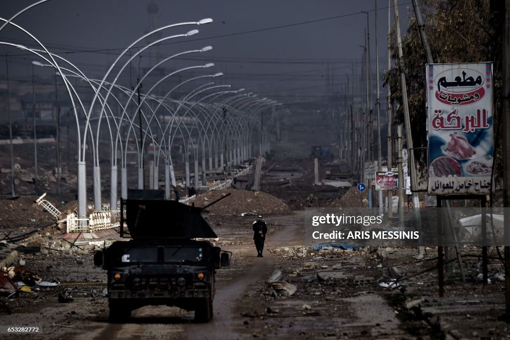 TOPSHOT-IRAQ-CONFLICT-MOSUL