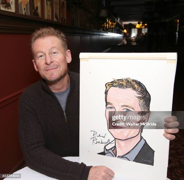 Richard Roxburgh 936 Richard Roxburgh Photos & High Res Pictures - Getty Images