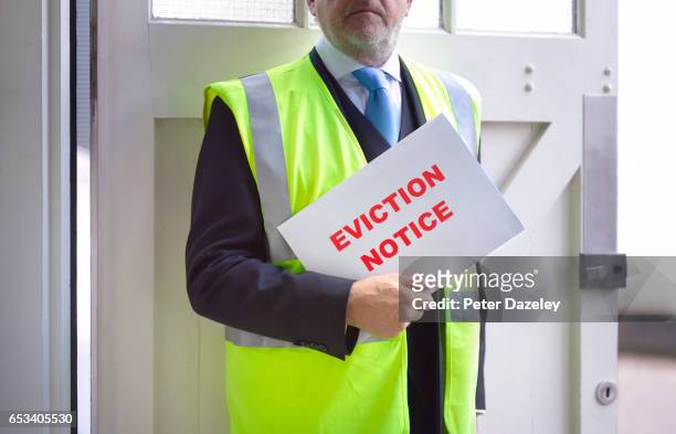 eviction notice being delivered - information sign stock pictures, royalty-free photos & images
