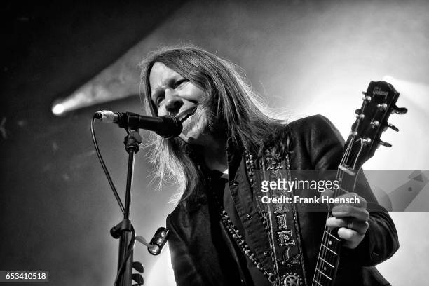 Singer Charlie Starr of the American band Blackberry Smoke performs live during a concert at the Columbia Theater on March 14, 2017 in Berlin,...