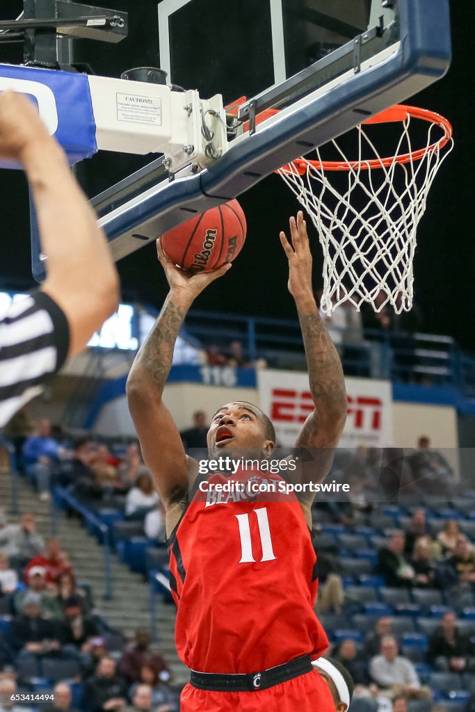 COLLEGE BASKETBALL: MAR 12 AAC Championship - Cincinnati v SMU