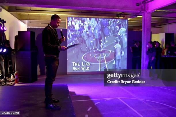 Doug E. Fresh speaks at Experience Harlem hosted by Airbnb and Ghetto Gastro on March 14, 2017 in New York City.