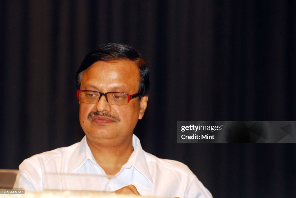 Indian Business, Economy And Finance
