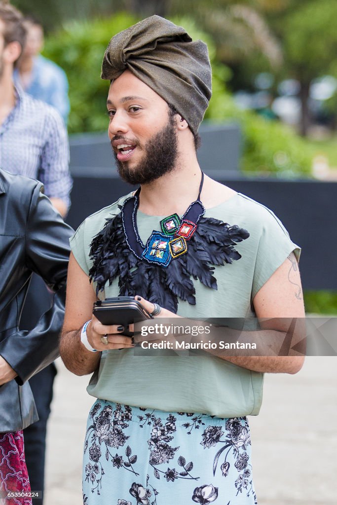 Street Style at Sao Paulo Fashion Week Fall/Winter 2017 - Day 2