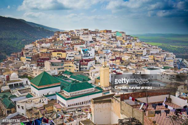 panorama de moulay idriss - moulay idriss morocco photos et images de collection