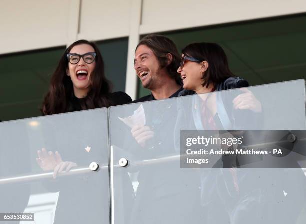 Liv Tyler, Darren Strowger and Sadie Frost during Ladies Day of the 2017 Cheltenham Festival at Cheltenham Racecourse.