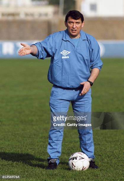 England manager Graham Taylor gestures during a training session ahead of an International Match against Turkey on April 29, 1991 in Izmir, Turkey.
