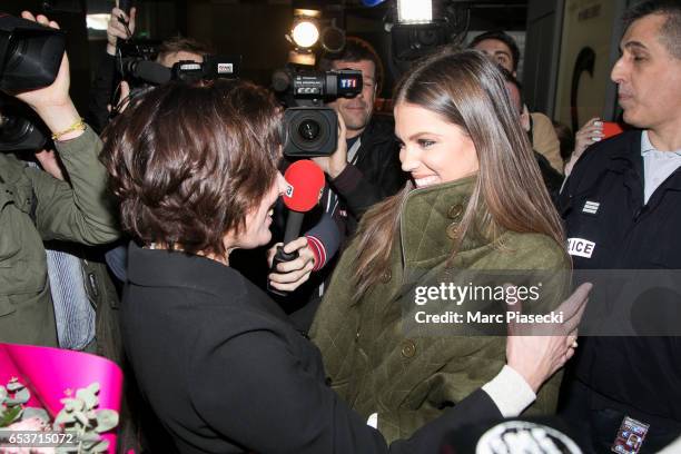 Laurence Druart welcomes her daughter Miss Universe Iris Mittenaere as she arrives at Aeroport Roissy - Charles de Gaulle on March 16, 2017 in Paris,...