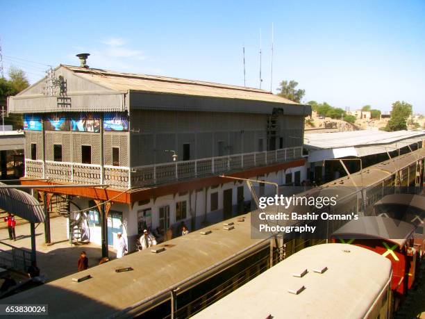 P Rohri 16 Rohri Junction Railway Station Stock Photos, High-Res Pictures, and ...