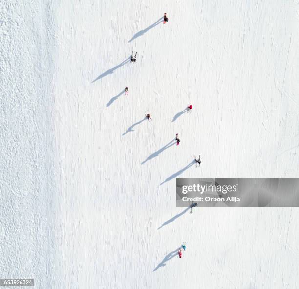 aerial view of skiers - ski slalom imagens e fotografias de stock