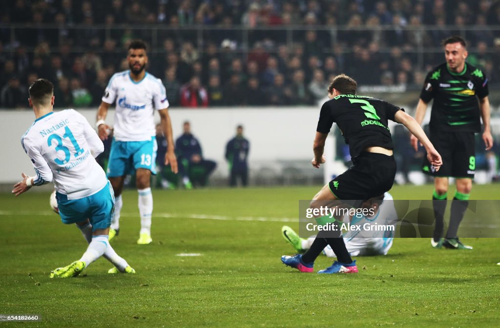 Borussia Moenchengladbach v FC Schalke 04 - UEFA Europa League Round of 16: Second Leg