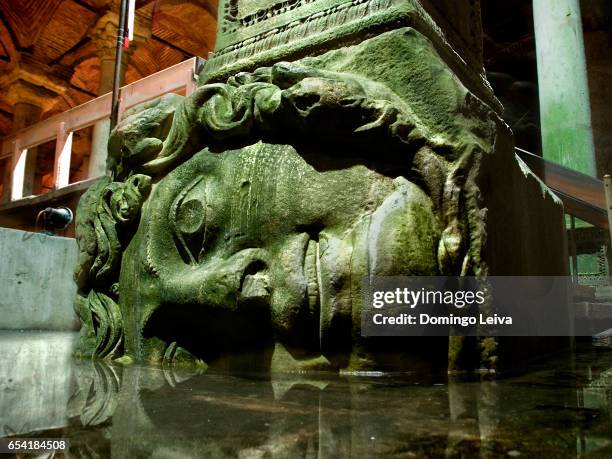 medusa sculpture in basilica cistern - lugar de interés stock pictures, royalty-free photos & images