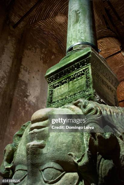 medusa sculpture in basilica cistern - grupo mediano de personas stock pictures, royalty-free photos & images