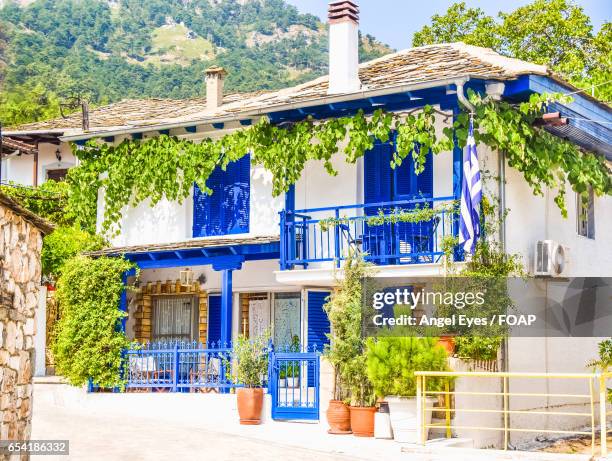 Greek House Railing 168 Ivy Railing Stock Photos, High-Res Pictures, and Images - Getty Images