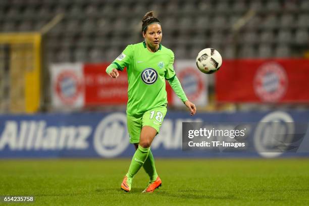 Vanessa Bernauer of Wolfsburg controls the ball during the Women's DFB Cup Quarter Final match between FC Bayern Muenchen and VfL Wolfsburg at the...