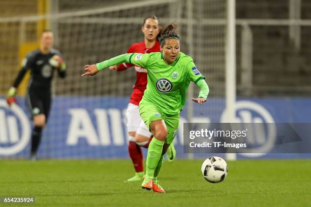 Vanessa Bernauer of Wolfsburg controls the ball during the Women's DFB Cup Quarter Final match between FC Bayern Muenchen and VfL Wolfsburg at the...