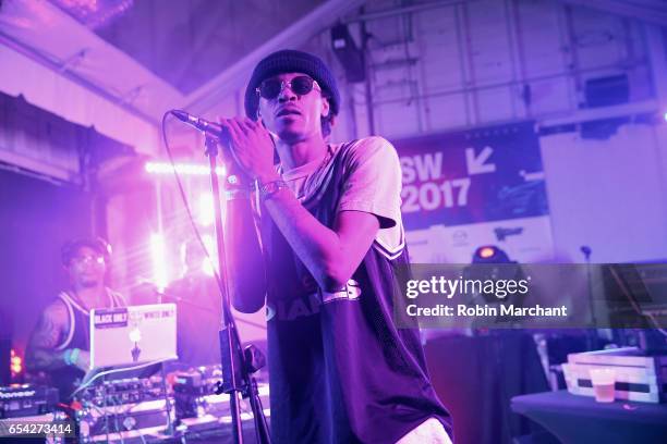 Tyus Singer 29 Tyu Stock Photos, High-Res Pictures, and Images - Getty Images