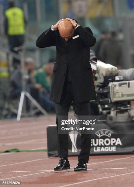 Luciano Spalletti during the Europe League football match A.S. Roma vs Olympique Lyonnais at the Olympic Stadium in Rome, on march 16, 2017.