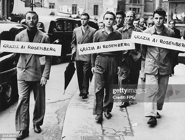 Left-wing pickets outside the US Consulate in Milan, Italy, campaigning for clemency for American couple Julius and Ethel Rosenberg, who are facing...