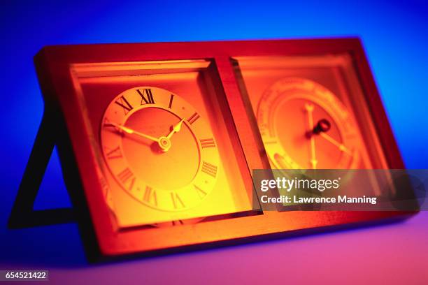 clock and barometer - a picture of a barometer foto e immagini stock