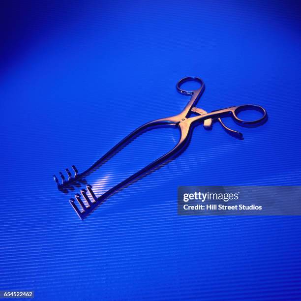 San Rack Retractor Retractor Photos and Premium High Res Pictures - Getty Images