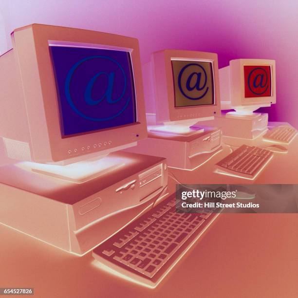 24 Inverse Square Stock Photos, High-Res Pictures, and Images - Getty ...