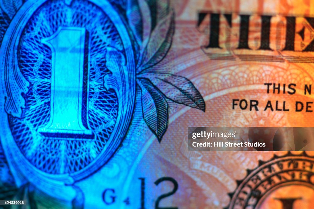 One Dollar Close-Up
