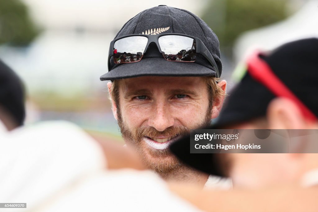 New Zealand v South Africa - 2nd Test: Day 3