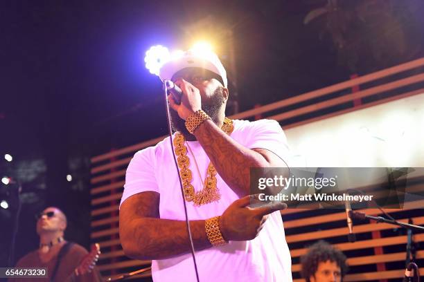 Rapper Trae Photos and Premium High Res Pictures - Getty Images