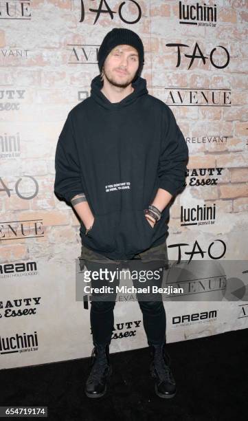 Guitarist Luke Hemmings attends day one of TAO, Beauty & Essex, Avenue and Luchini LA Grand Opening on March 16, 2017 in Los Angeles, California.