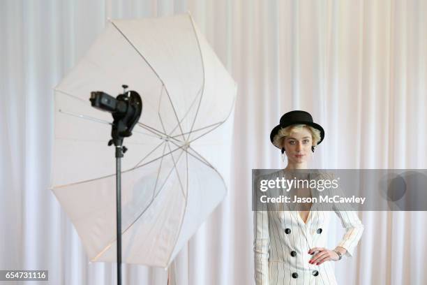 Elizabeth Debicki poses during Golden Slipper Day at Rosehill Gardens on March 18, 2017 in Sydney, Australia.