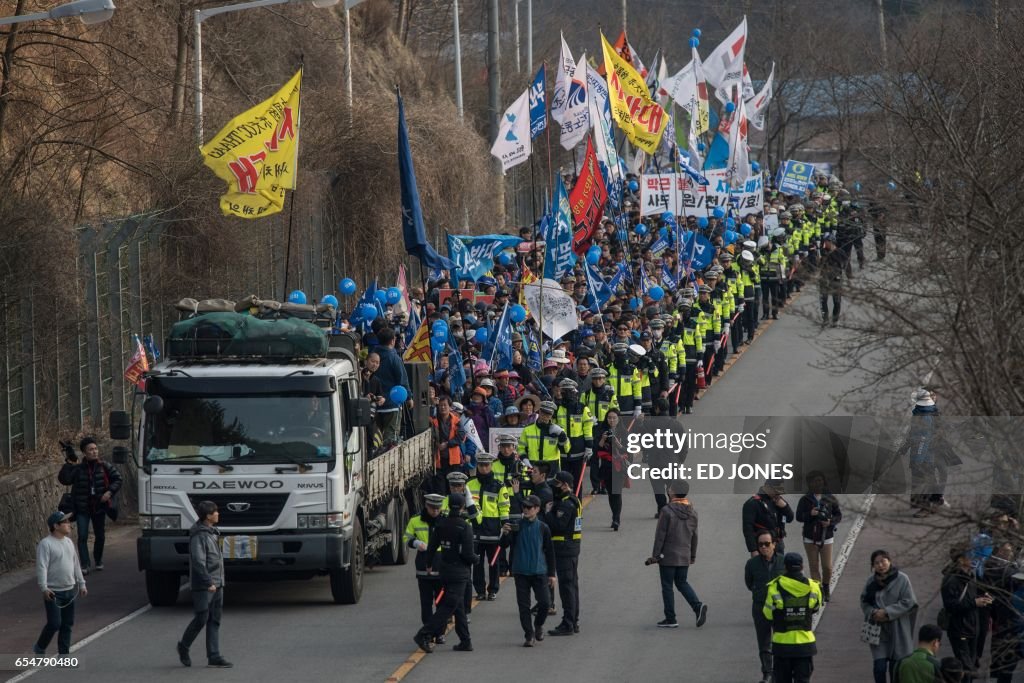 US-NKorea-SKorea-diplomacy-nuclear-military-defence-protest-poli