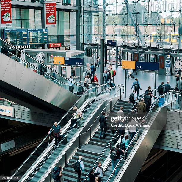 interior of the berlin hauptbahnhof - berlin hauptbahnhof stock-fotos und bilder