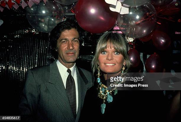 Valerie Perrine and Stan Dragoti circa 1981 in New York City.