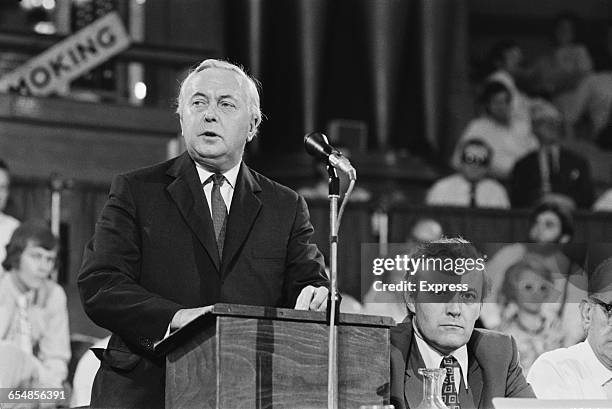 Opposition leader Harold Wilson addresses the Labour Party Special Conference on the Common Market in London, UK, 17th July 1971.
