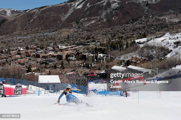 Resi Stiegler of USA competes during the Audi FIS Alpine Ski World Cup Finals Women's Slalom and Men's Giant Slalom on March 18, 2017 in Aspen,...