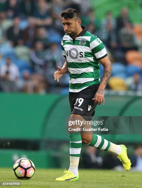 Sporting CP's forward Alan Ruiz from Argentina in action during the Primeira Liga match between Sporting CP and CD Nacional at Estadio Jose Alvalade...