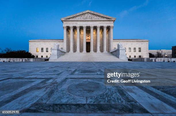 the u.s. supreme court building - supreme court stock pictures, royalty-free photos & images