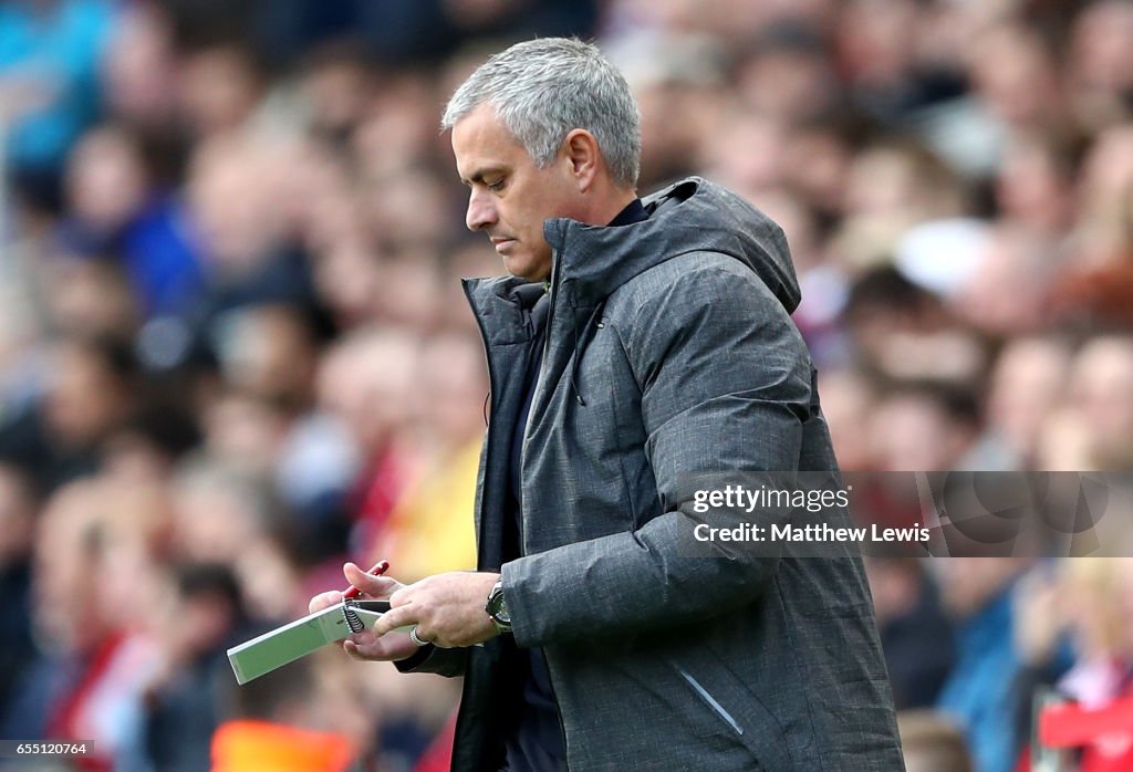 Middlesbrough v Manchester United - Premier League