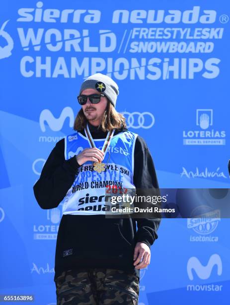 Gold medalist Mcrae Williams of the United States poses during the medal cermony for the Men's Slopestyle final on day twelve of the FIS Freestyle...