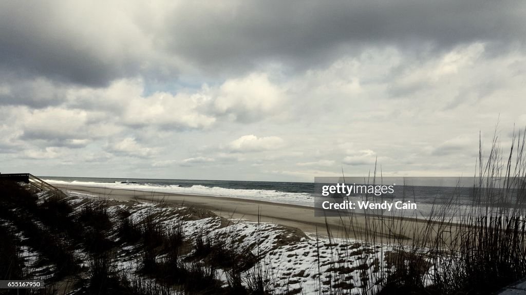 Ocean In Winter Winter Ocean Beach High-Res Stock Photo - Getty Images