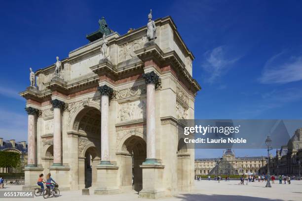 arc de triomphe du carrousel, paris, france - arc de triomphe du carrousel stock pictures, royalty-free photos & images