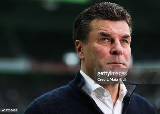 Dieter Hecking head coach of Borussia Moenchengladbach before the Bundesliga match between Borussia Moenchengladbach and Bayern Muenchen at...
