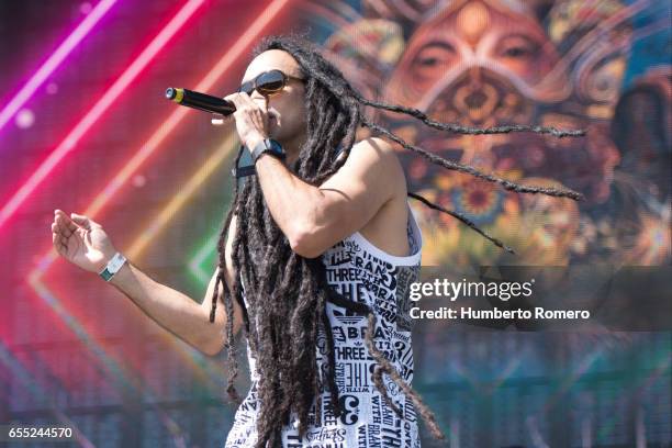 201 Fuego (Singer) Stock Photos, HighRes Pictures, and Images Getty