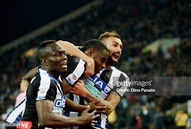 Duvan Zapata of Udinese Calcio celebrates with his team mates after scoring his teams second goal during the Serie A match between Udinese Calcio and...