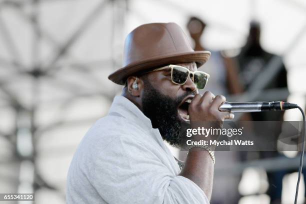 Musician Black Thought of The Roots performs on stage at The 12th Annual Jazz In The Gardens Music Festival - Day 2 at Hard Rock Stadium on March 19,...