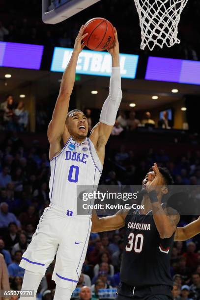 Jayson Tatum of the Duke Blue Devils dunks the ball in the first half against the South Carolina Gamecocks during the second round of the 2017 NCAA...