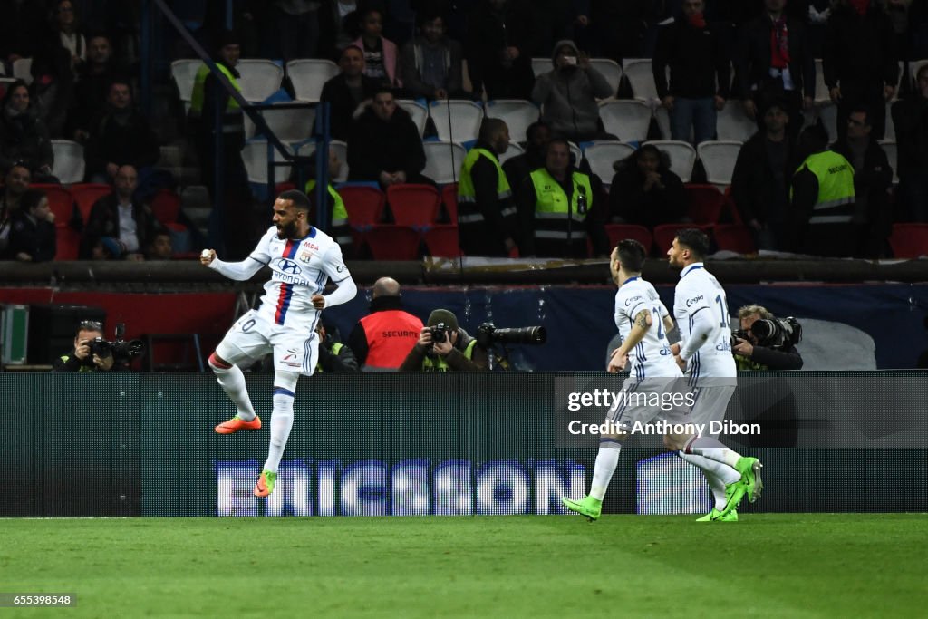 Paris Saint-Germain v Olympique Lyonnais - Ligue 1