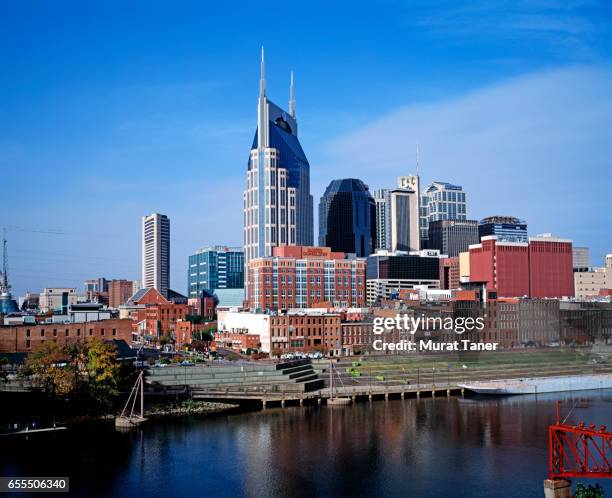 skyline view of nashville - nashville tn stock pictures, royalty-free photos & images